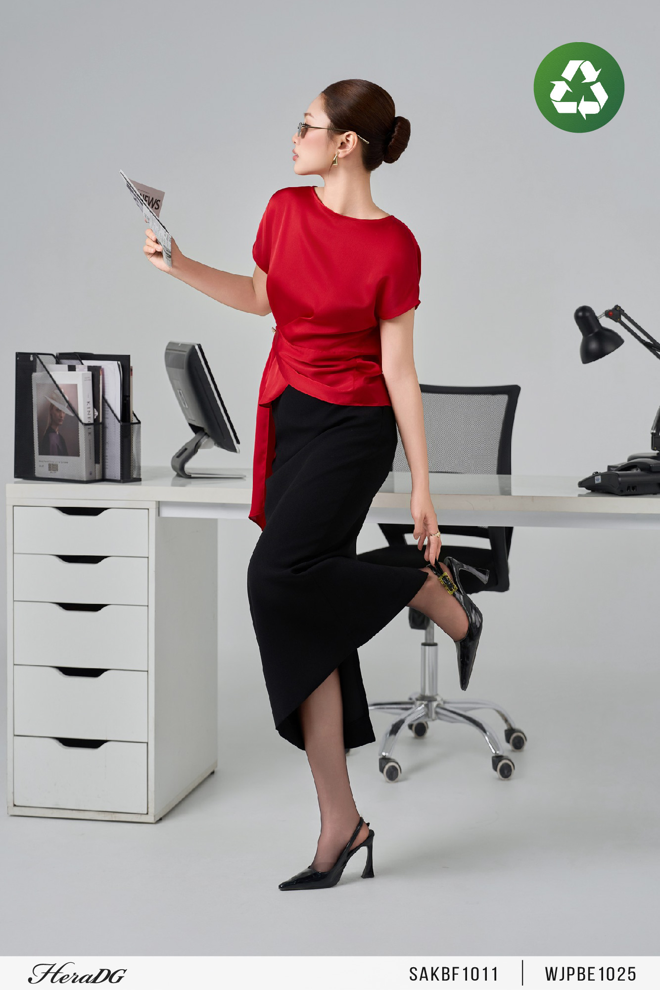 Ảnh của Áo lụa eo thắt vạt đổ